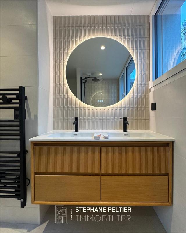 Appartement - 99 m² - 4 pièces