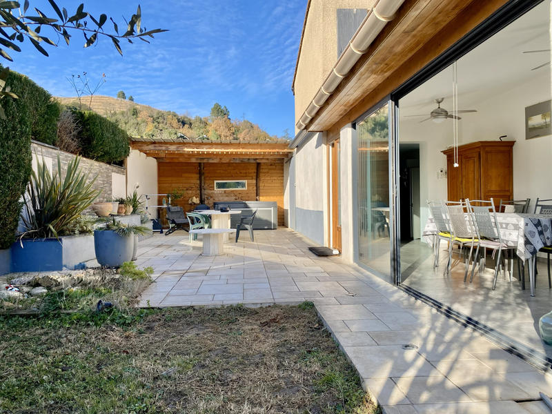 Maison - 131 m² - 7 pièces