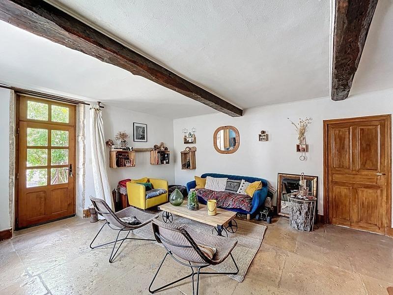 Maison de village - 119 m² - 6 pièces