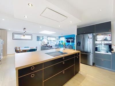 Maison - 153 m² - 6 pièces