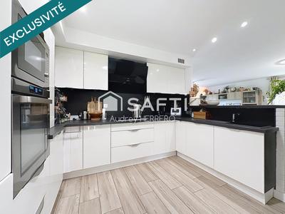 Maison - 105 m² - 4 pièces