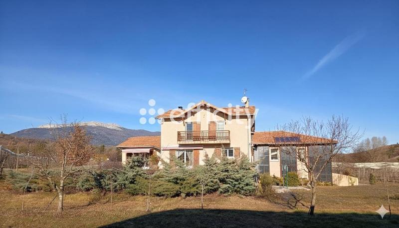 Ferme - 230 m² - 9 pièces