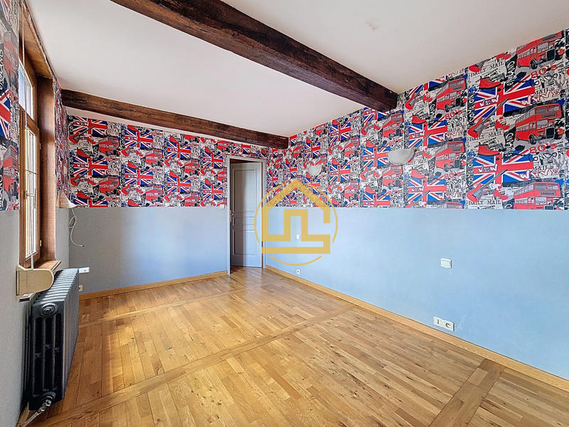 Maison - 173 m² - 7 pièces