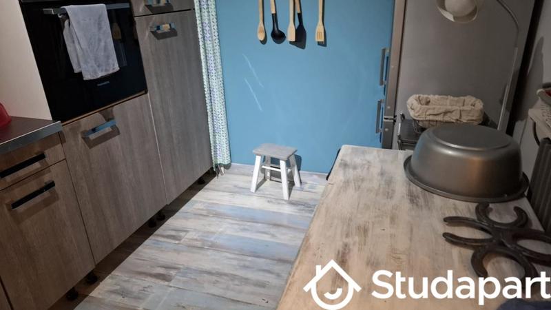 Chambre - 12 m² - 1 pièce