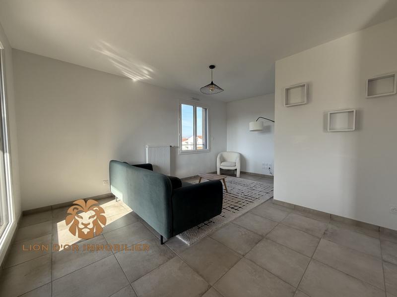 Duplex - 101 m² - 4 pièces