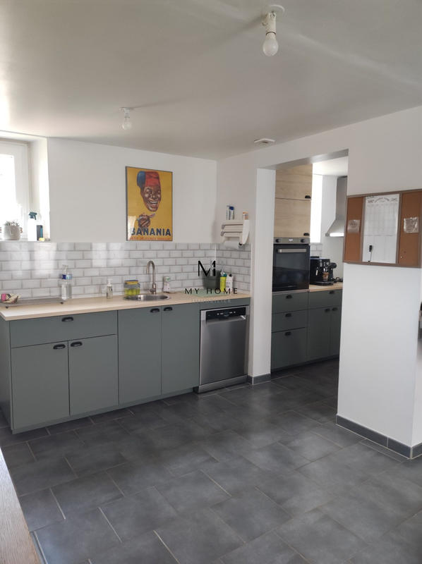 Maison ancienne - 233 m² - 10 pièces