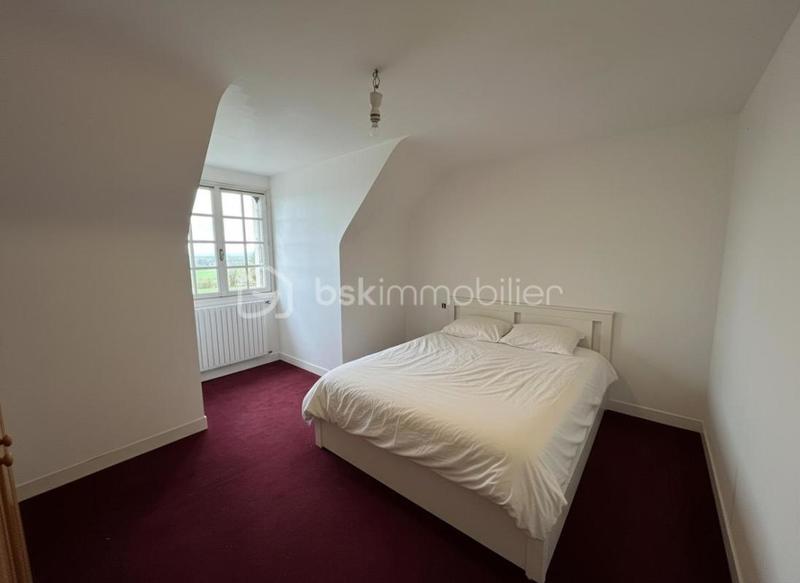 Maison en pierre - 208 m² - 9 pièces