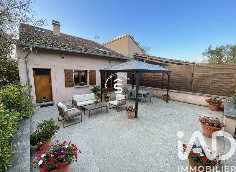 Maison de village - 145 m² - 5 pièces