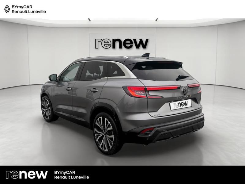 Renault Austral E-Tech hybrid 200 Iconic