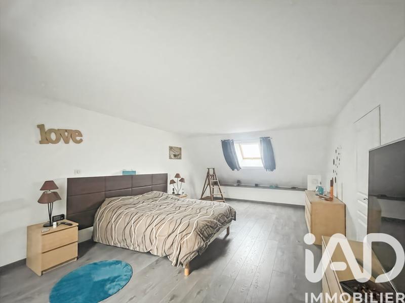 Maison - 166 m² - 6 pièces