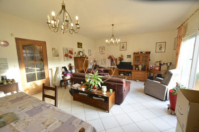 Maison ancienne - 178 m² - 7 pièces
