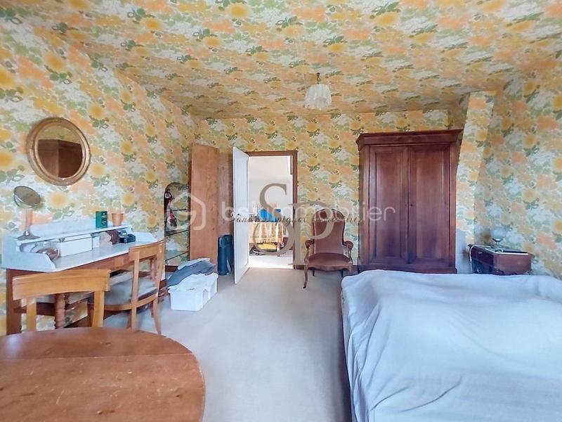 Maison ancienne - 141 m² - 7 pièces