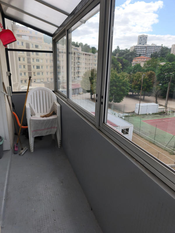 Appartement - 65 m² - 4 pièces