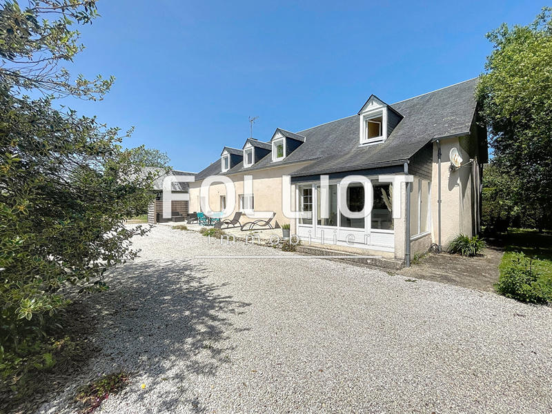 Maison - 175 m² - 8 pièces