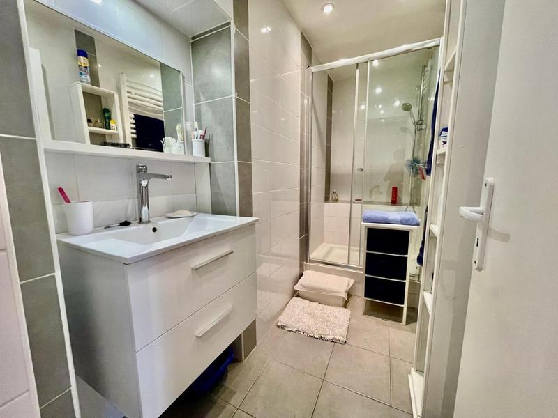 Appartement - 79 m² - 3 pièces