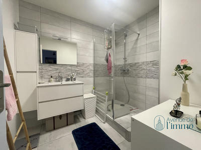 Appartement - 83 m² - 4 pièces