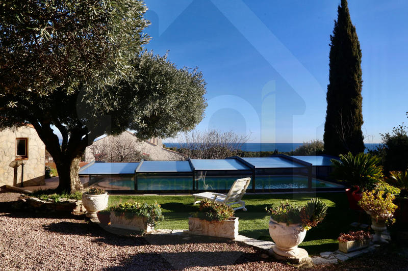 Maison - 160 m² - 5 pièces