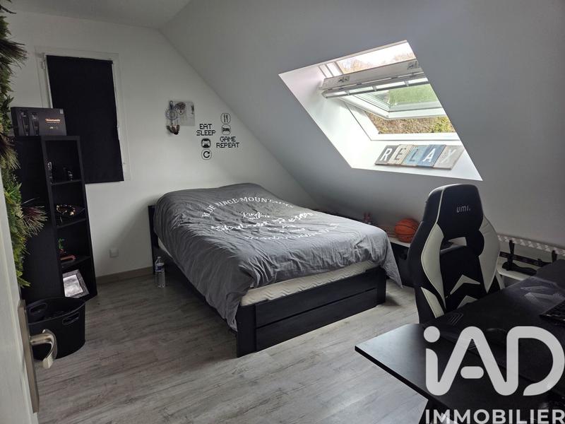 Maison - 210 m² - 7 pièces