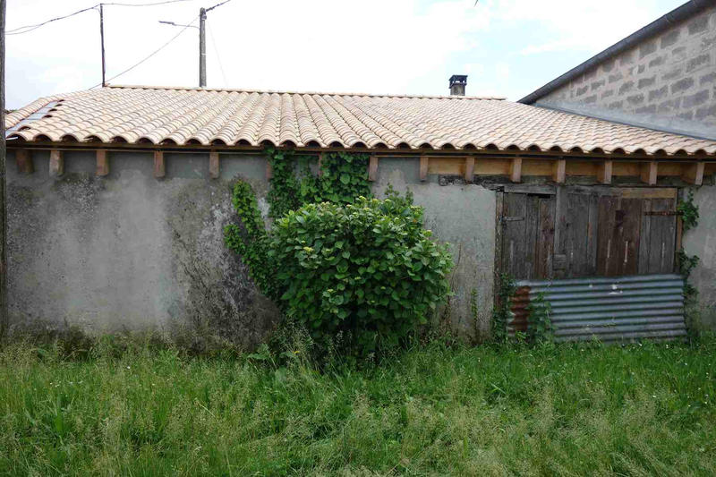 Maison - 202 m² - 3 pièces