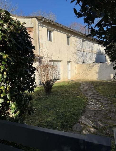 Maison - 97 m² - 4 pièces