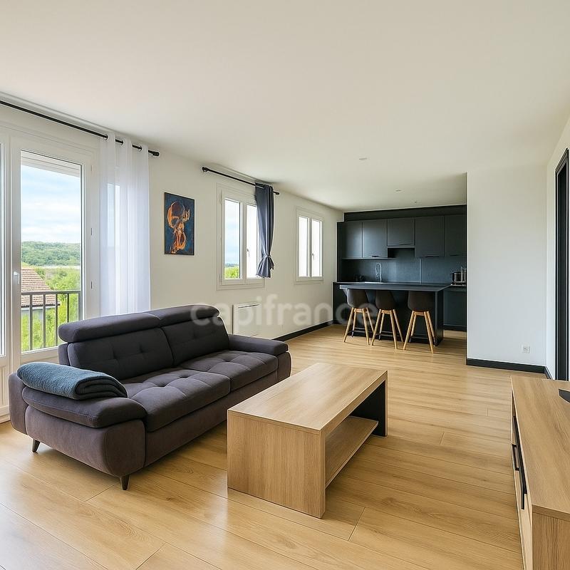 Maison - 103 m² - 4 pièces