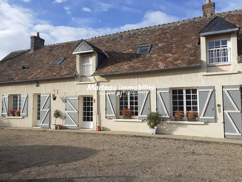 Maison - 250 m² - 6 pièces