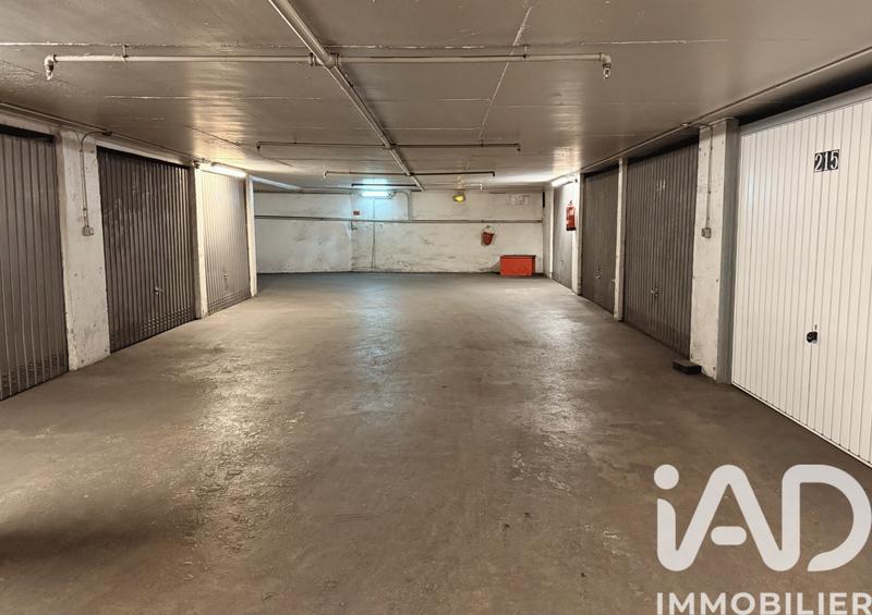 Parking - 15 m²