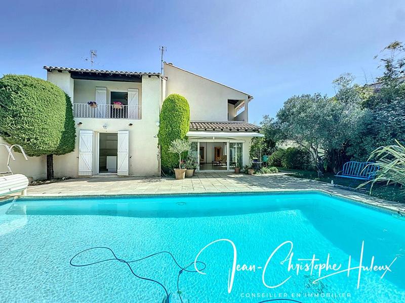 Villa - 156 m² - 5 pièces