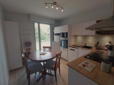 Appartement - 98 m² - 4 pièces