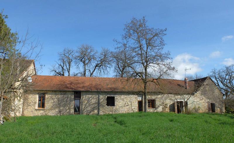 Corps de ferme - 350 m² - 15 pièces