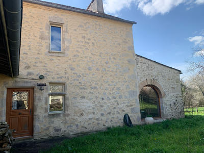 Maison - 177 m² - 7 pièces