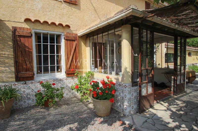 Villa - 130 m² - 4 pièces