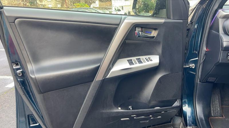 Toyota Rav4 2.5 VVTi 197 Hybrid 2wd e-Cvt Exclusive