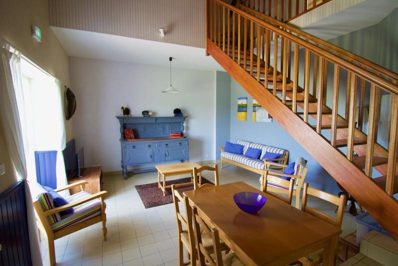 Propriété - 1 269 m² - 45 pièces