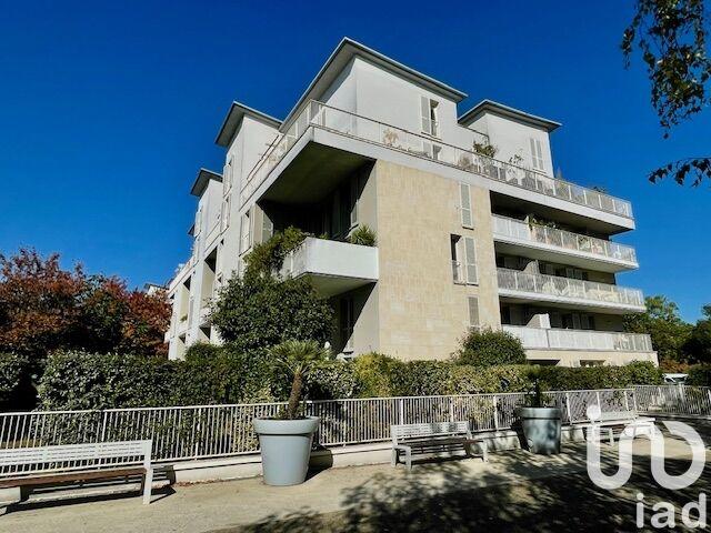 Appartement - 96 m² - 4 pièces