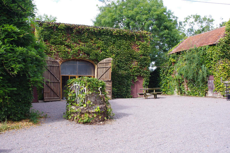 Maison - 267 m² - 10 pièces