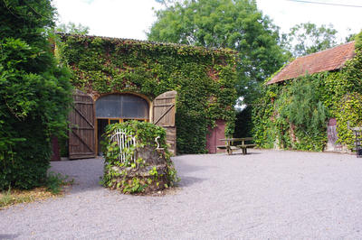 Maison - 267 m² - 10 pièces