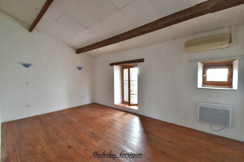 Maison en pierre - 125 m² - 4 pièces