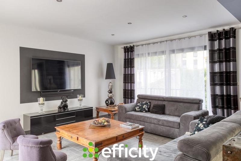 Appartement - 137 m² - 4 pièces