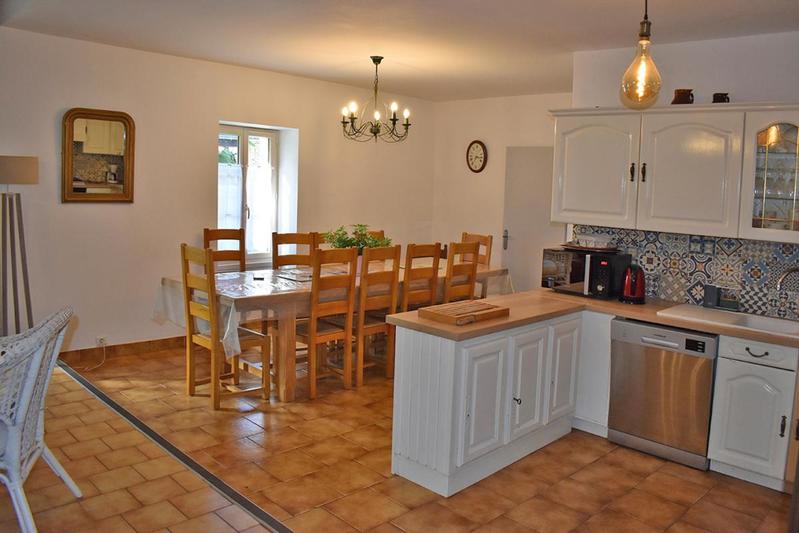 Maison - 140 m² - 6 pièces