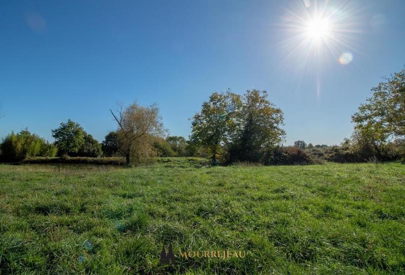 Terrain constructible - 2 289 m²