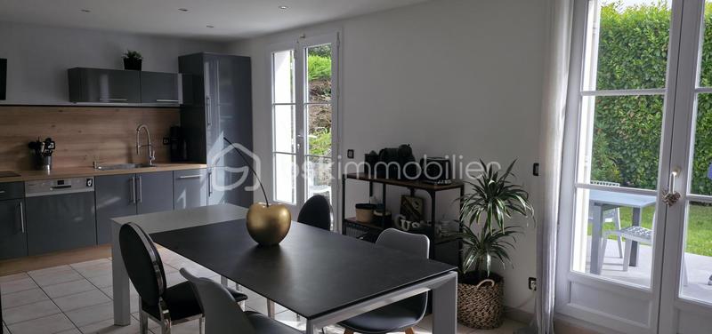 Maison - 155 m² - 7 pièces