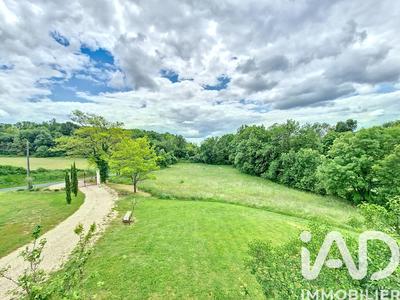 Maison - 262 m² - 7 pièces