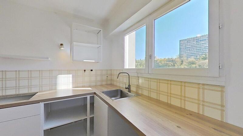 Appartement - 98 m² - 4 pièces