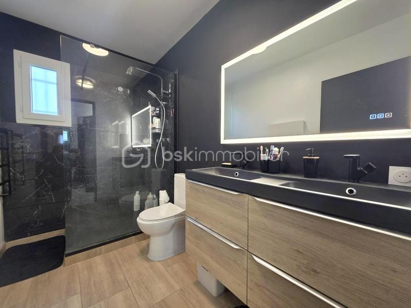 Maison - 93 m² - 4 pièces