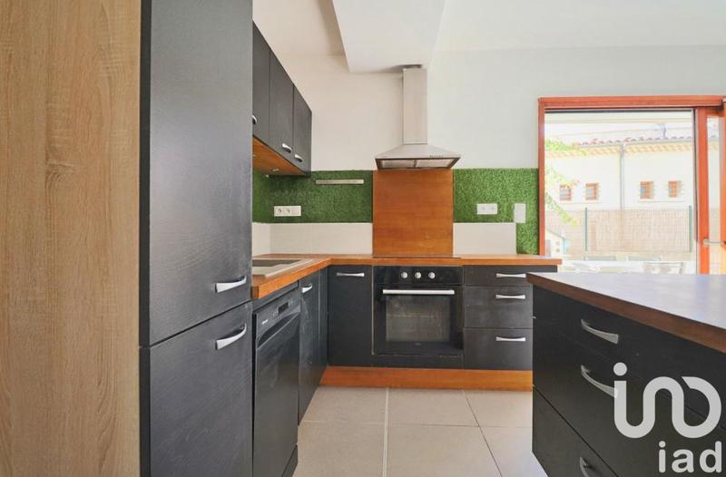 Appartement - 75 m² - 3 pièces