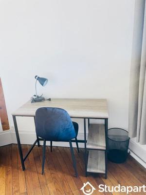 Chambre - 13 m² - 1 pièce