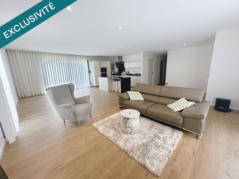 Maison - 121 m² - 4 pièces