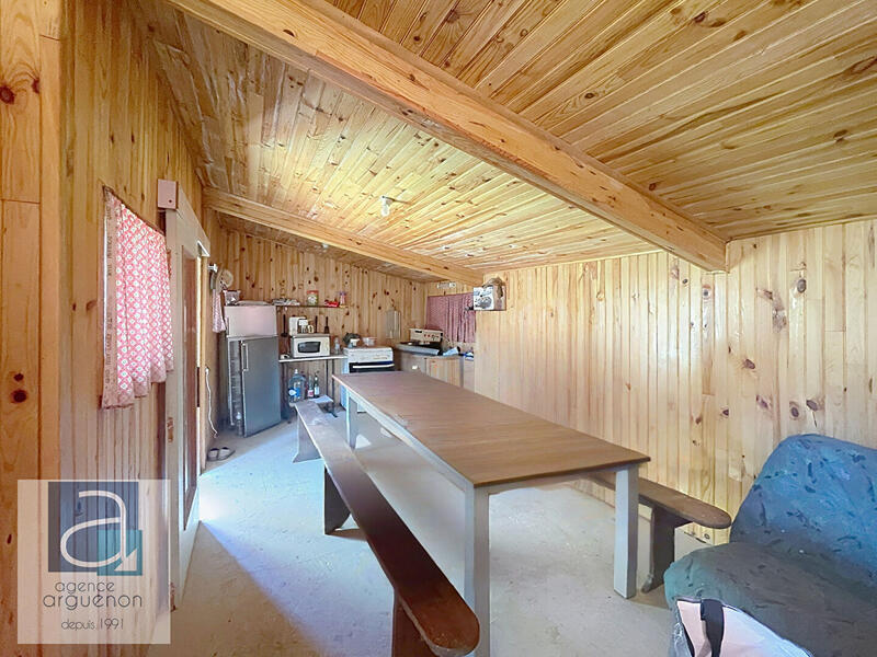 Terrain de loisirs - 7 747 m²