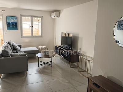 Maison - 93 m² - 4 pièces